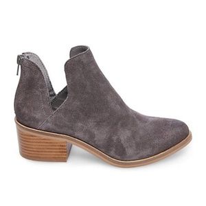 NWT Steve Madden Lancaster Bootie